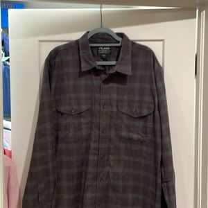 Filson Light Weight Alaskan Guide Shirt XL NWT